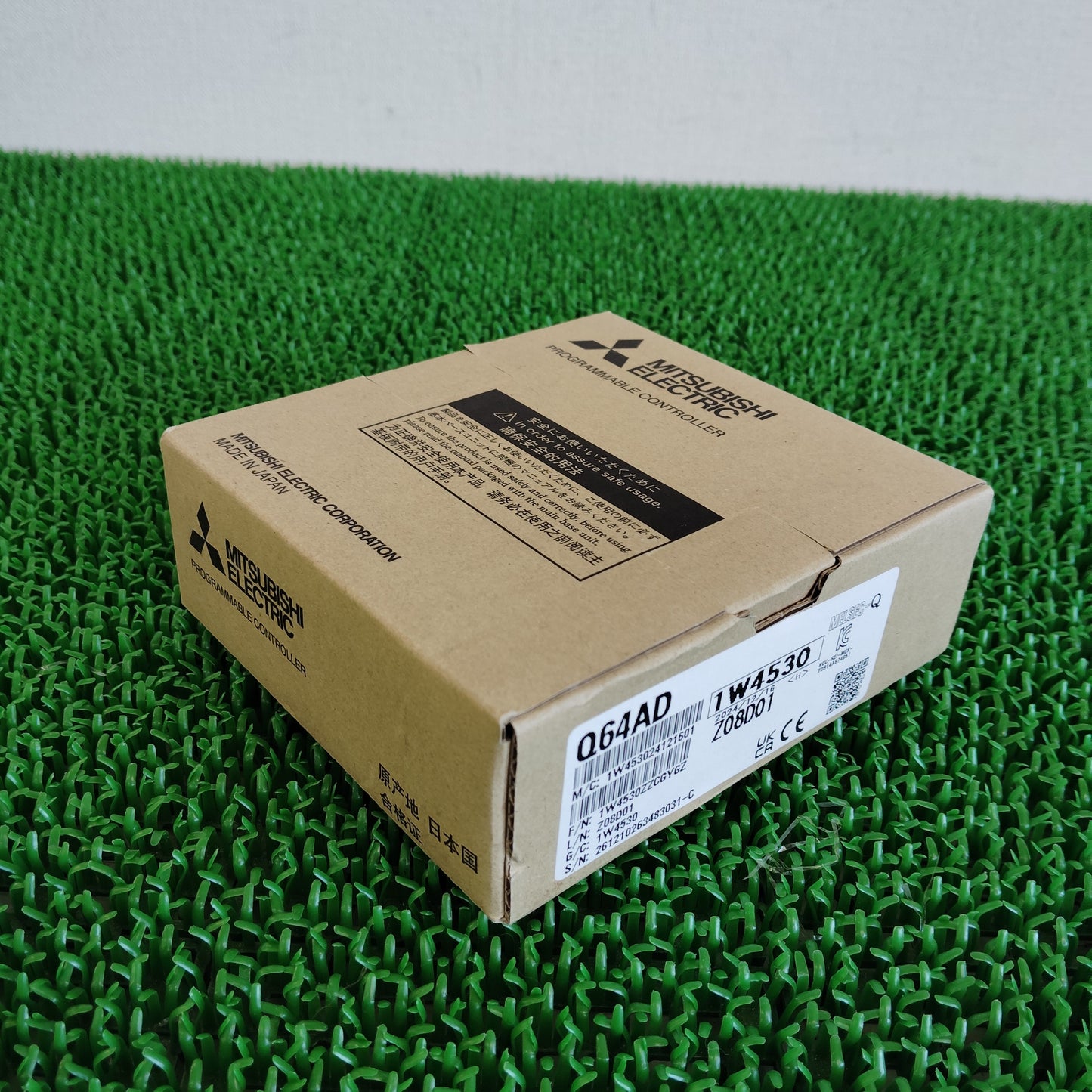 三菱電機 Q64AD A/D変換ユニット