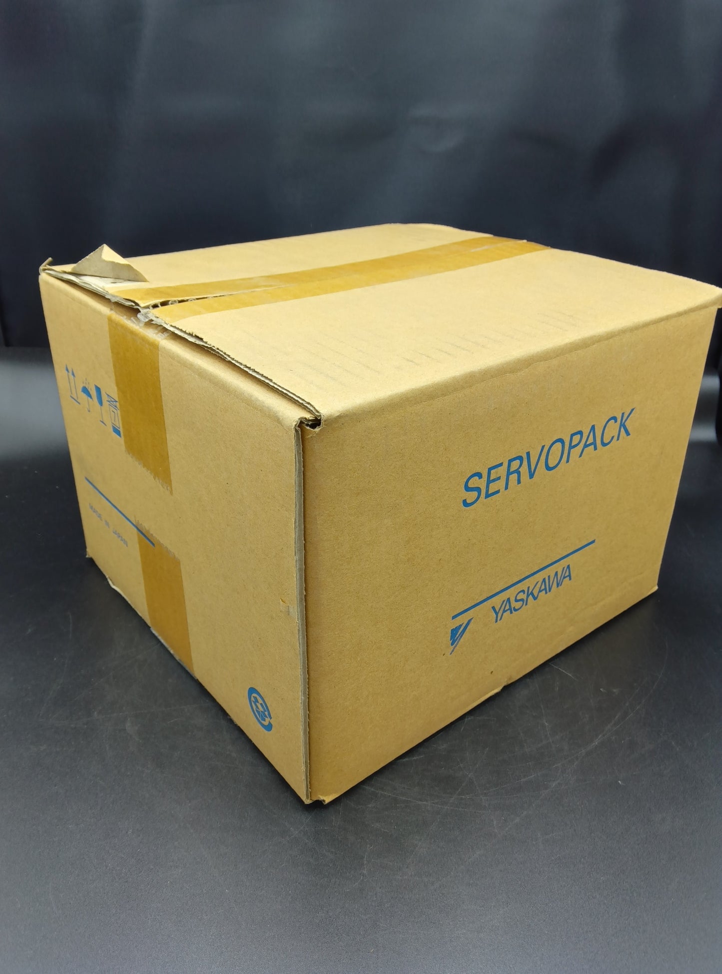 Yaskawa Electric SGDV-200A21A Σ-VX AC Servo Motor/Pack MECHATROLINK-III Communication command type