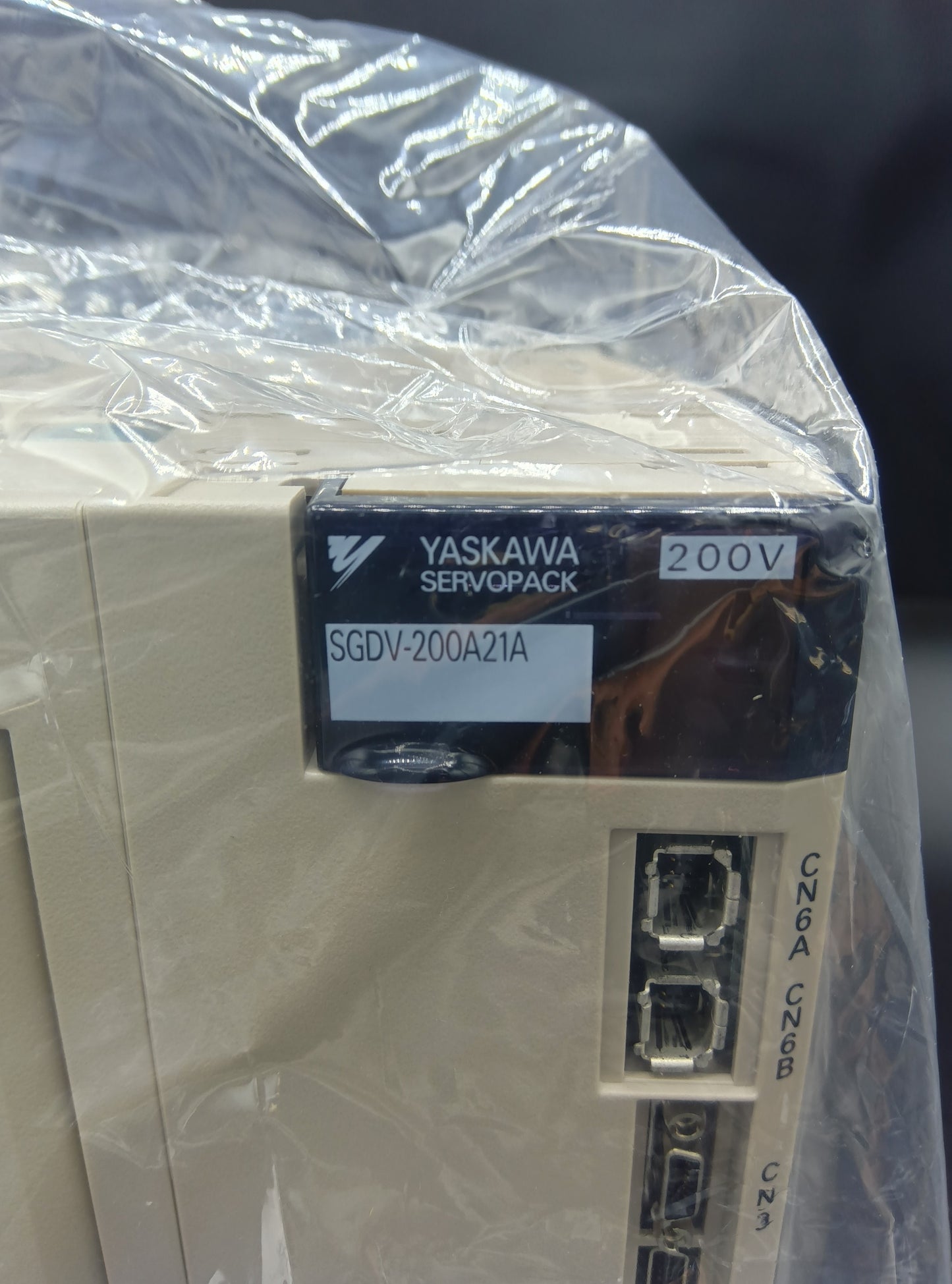 Yaskawa Electric SGDV-200A21A Σ-VX AC Servo Motor/Pack MECHATROLINK-III Communication command type