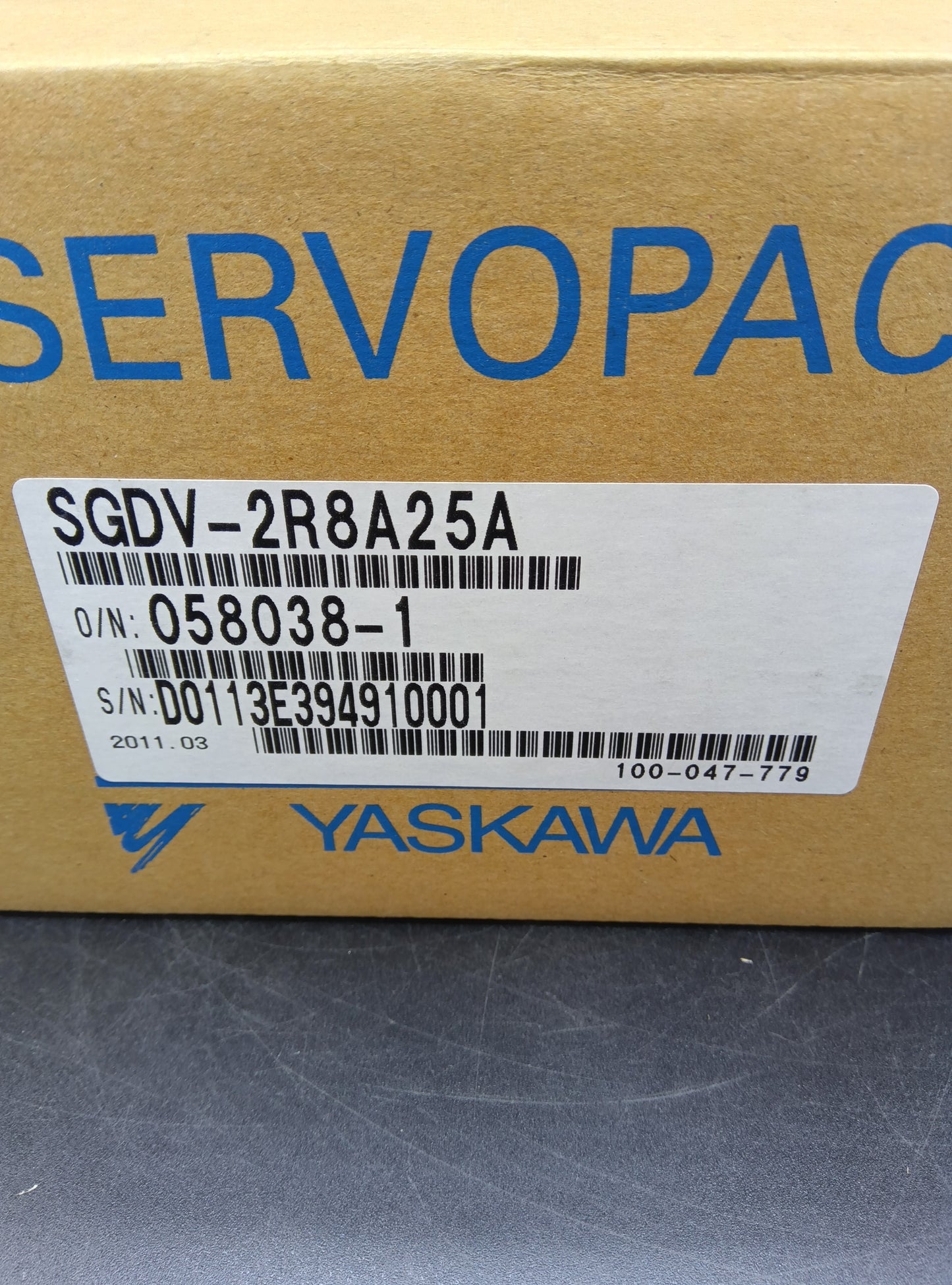 Yaskawa Electric SGDV-2R8A25A Servo Motor/Pack