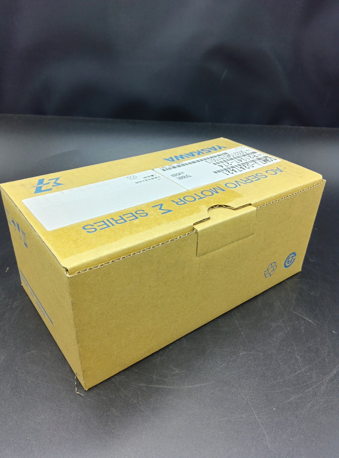 Yaskawa Electric SGM7J-02A7A21 Σ-7 series Servo Motor/Pack SGM7J