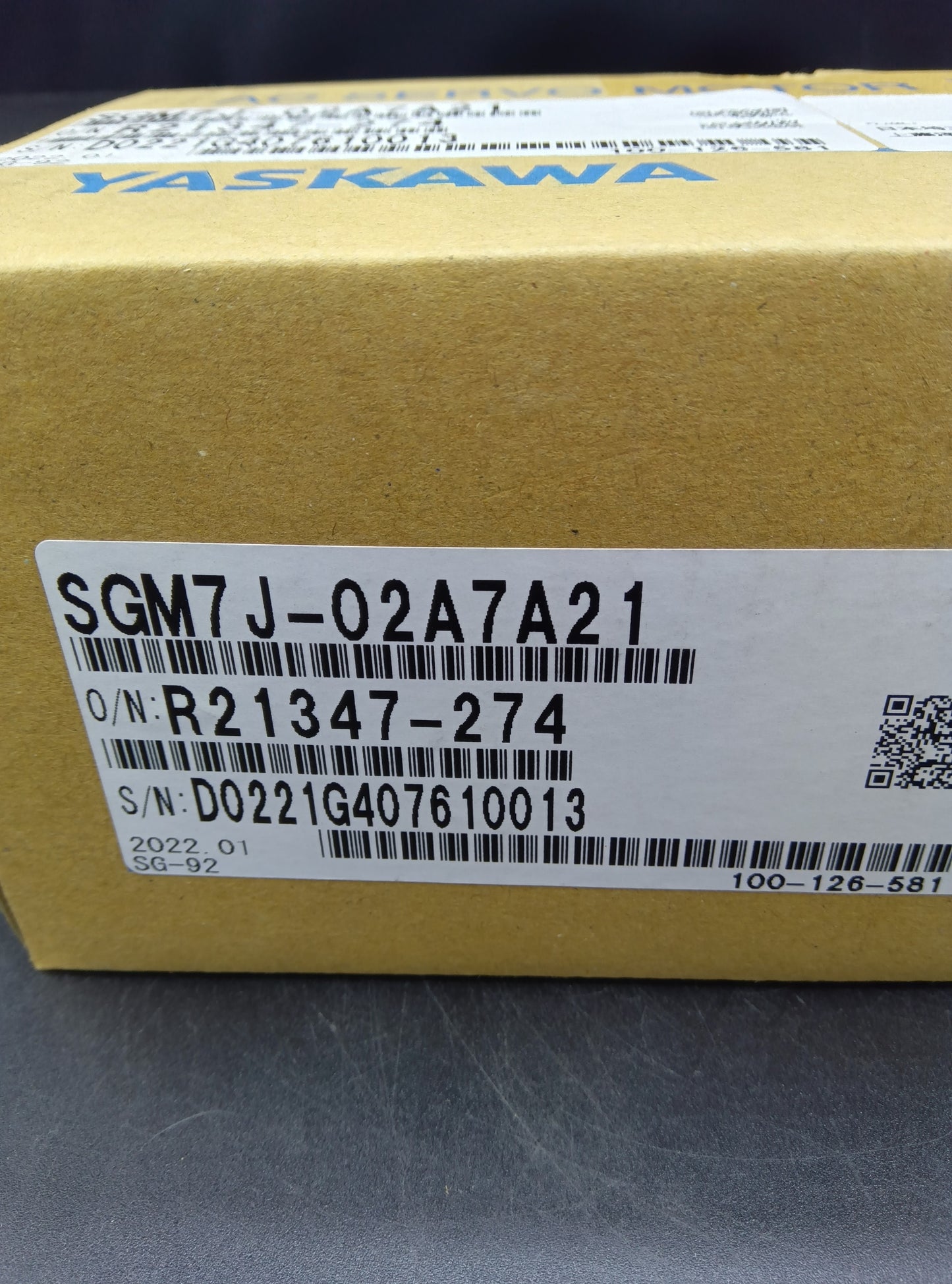 Yaskawa Electric SGM7J-02A7A21 Σ-7 series Servo Motor/Pack SGM7J