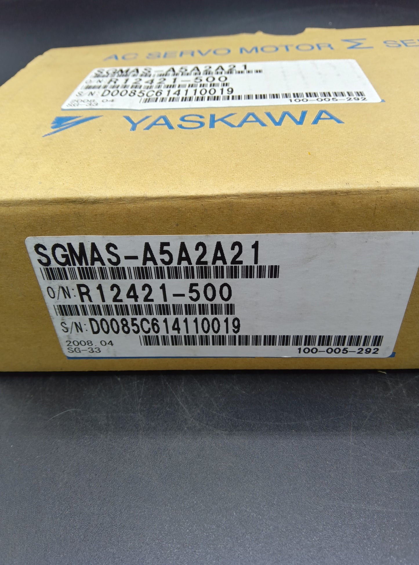 Yaskawa Electric SGMAS-A5A2A21 Servo Motor/Pack