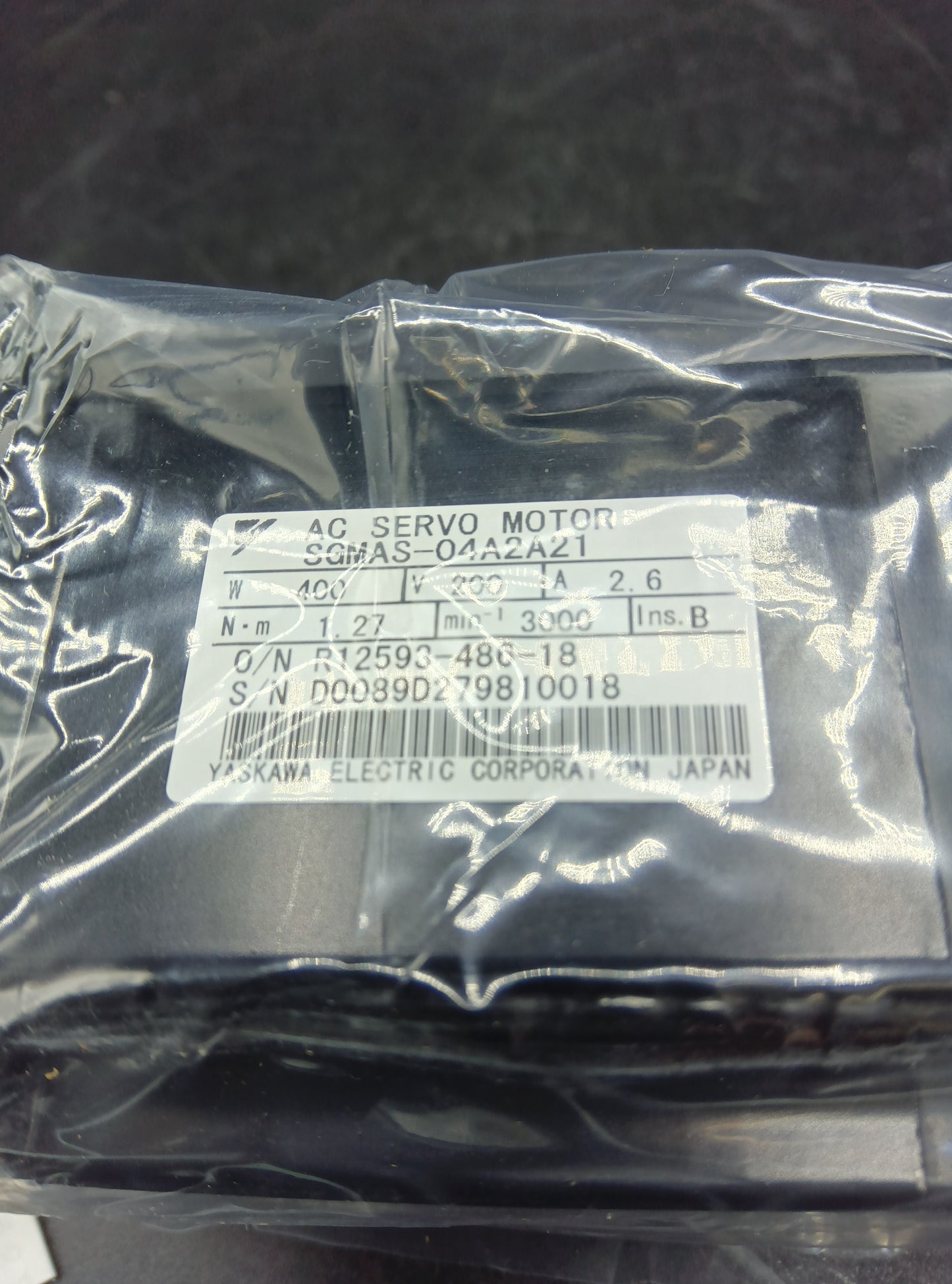 Yaskawa Electric SGMAS-04A2A21 Servo Motor/Pack