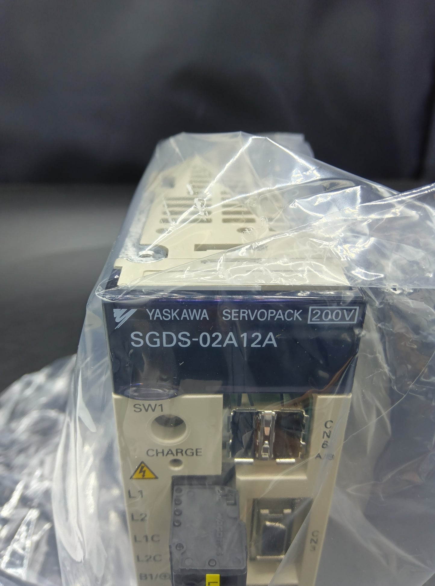 Yaskawa Electric SGDS-02A12AServo Motor/Pack