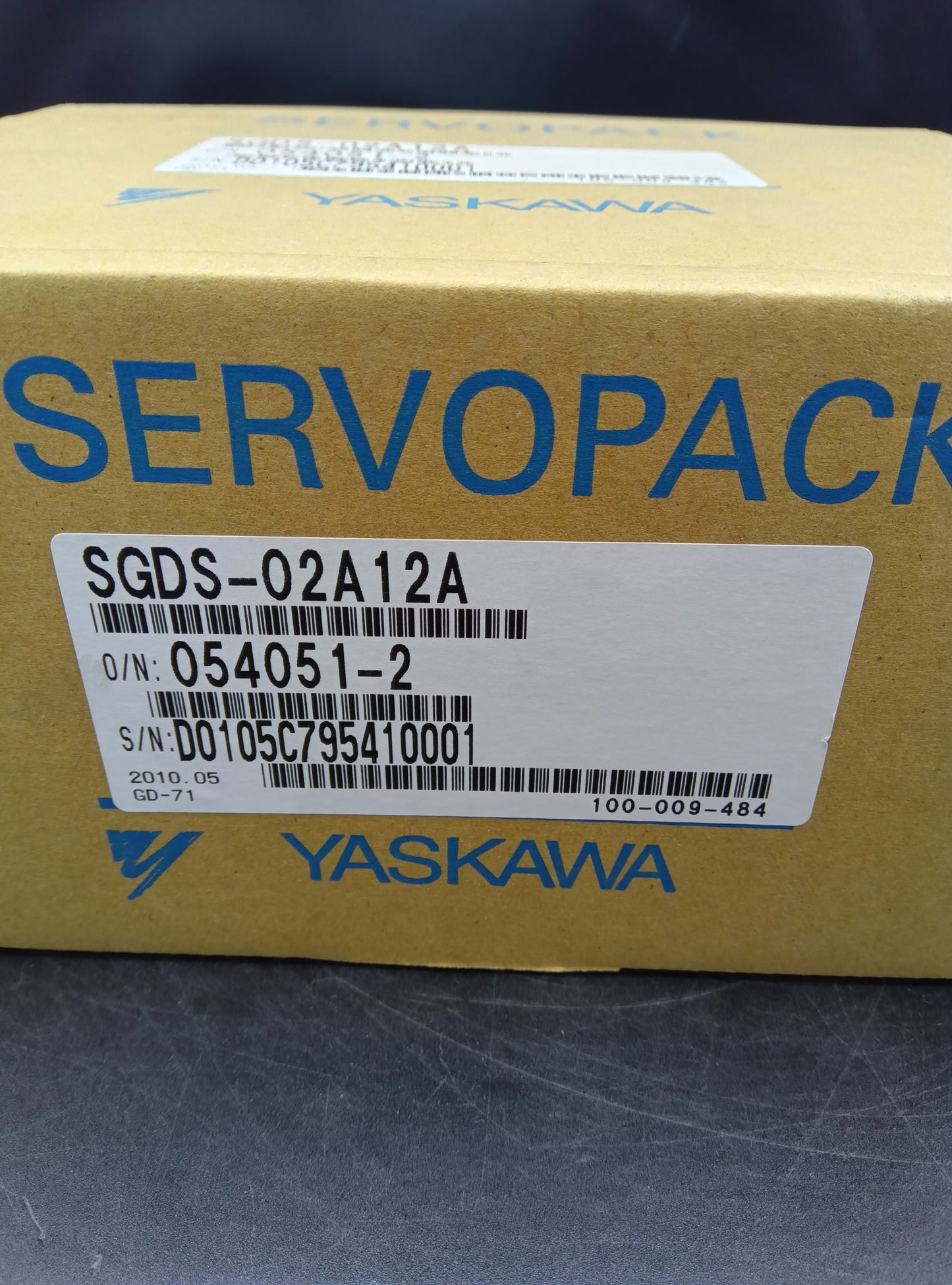 Yaskawa Electric  SGDS-02A12A Servo Motor/Pack