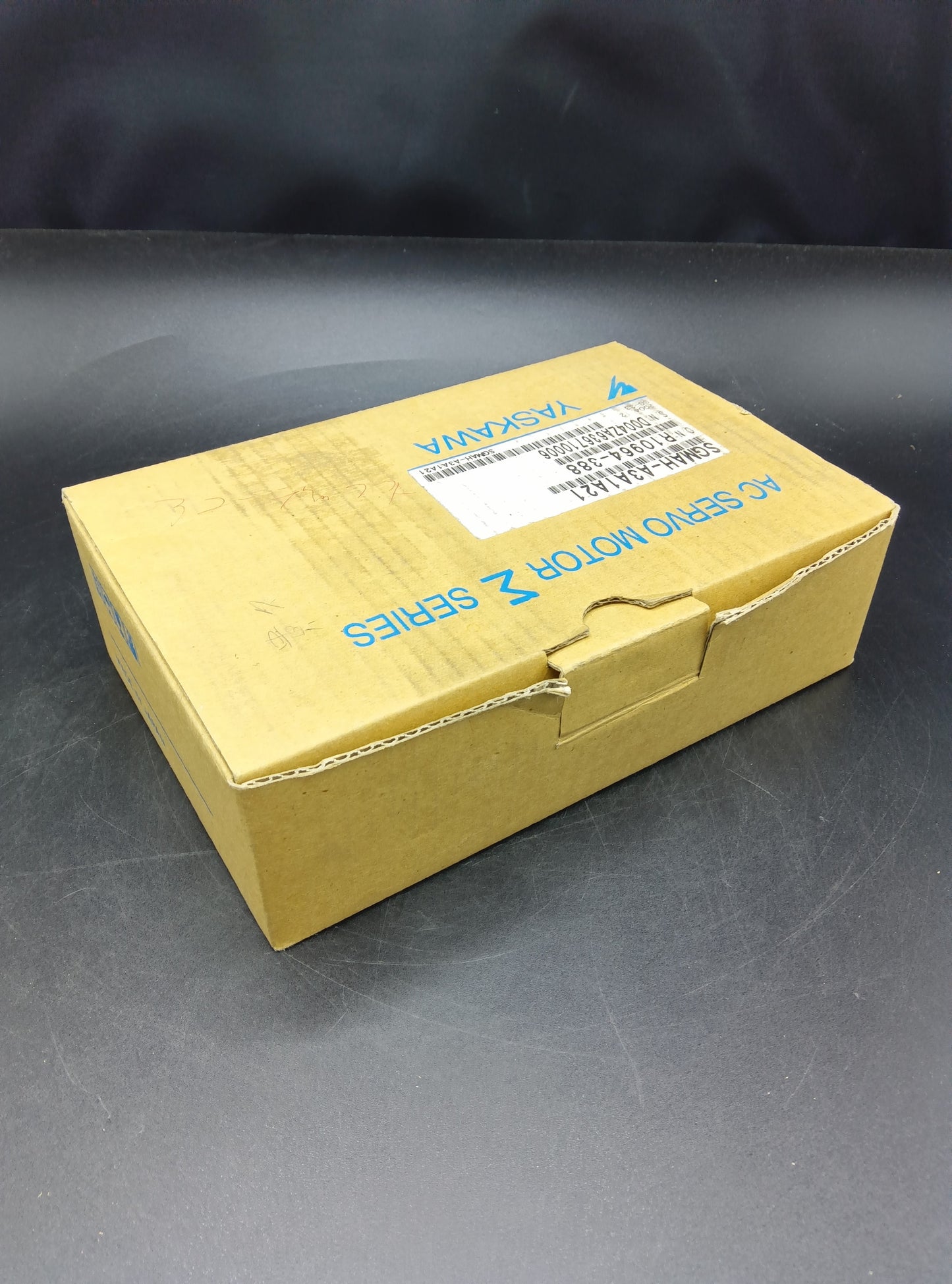 Yaskawa Electric SGMAH-A3A1A21 Servo Motor/Pack