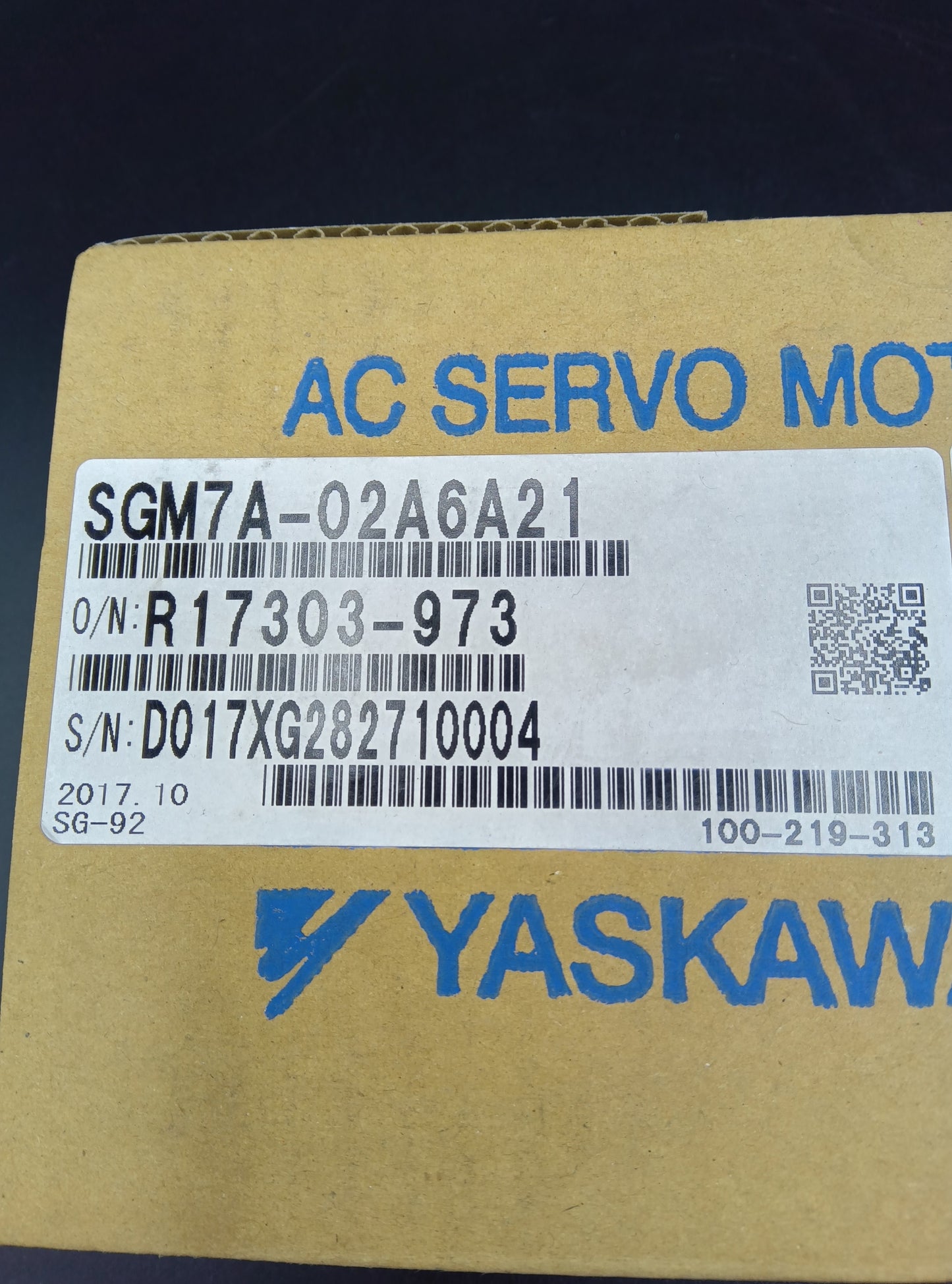 Yaskawa Electric SGM7A-02A6A21 Servo Motor/Pack