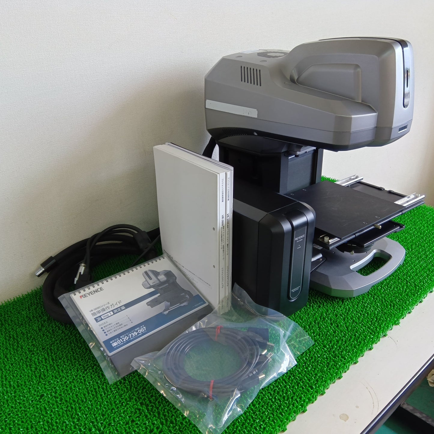 キーエンス VR-3000 / VR-3100 中古 ワンショット3D形状測定機