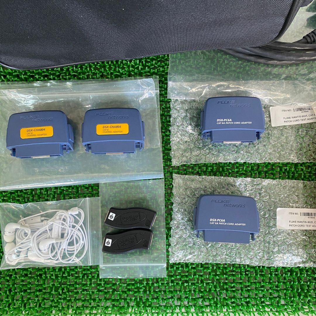 FLUKE DSX-8000 ケーブルアナライザ 中古 付属機器含む一式 | 八雲機械工具