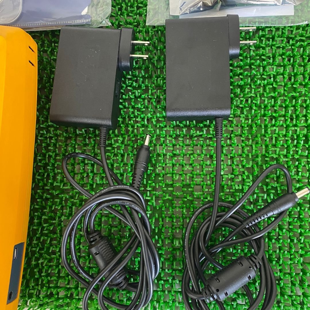 FLUKE DSX-8000 ケーブルアナライザ 中古 付属機器含む一式 | 八雲機械工具