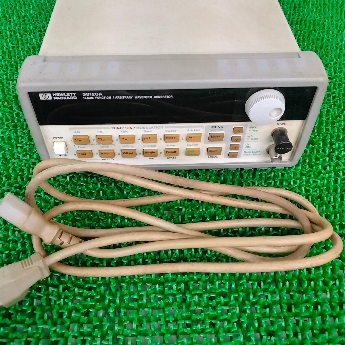 HP 33120A FUNCTION GENERATOR 中古 汚れあり | 八雲機械工具