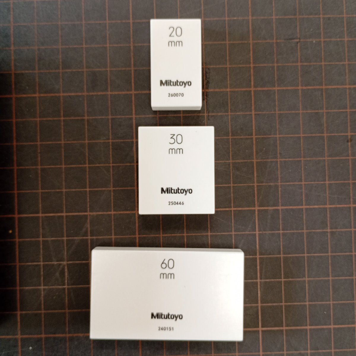 ミツトヨ BM3-32-0 ゲージブロックセット 開封済未使用 | 八雲機械工具